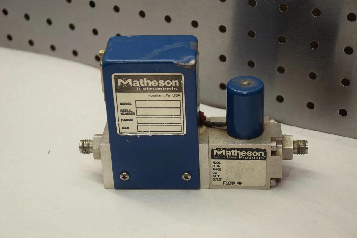 Used MATHESON GAS PRODUCTS 8202-0431 Nitrogen VALVE 8102-0414 EC  0/2-10 SLPM