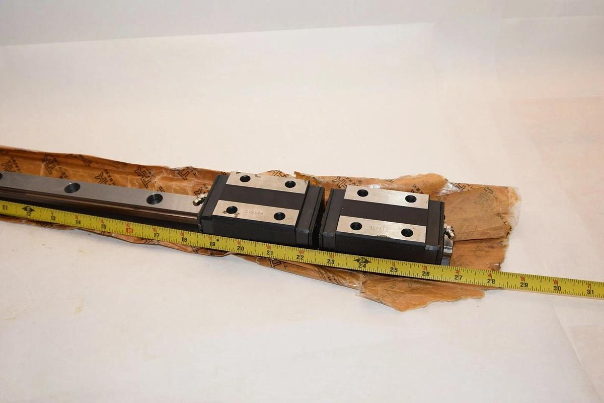 (NEW) THK HSR30R2ZZC0-680L-II 680mm Length 30mm Bar Width Linear Guide