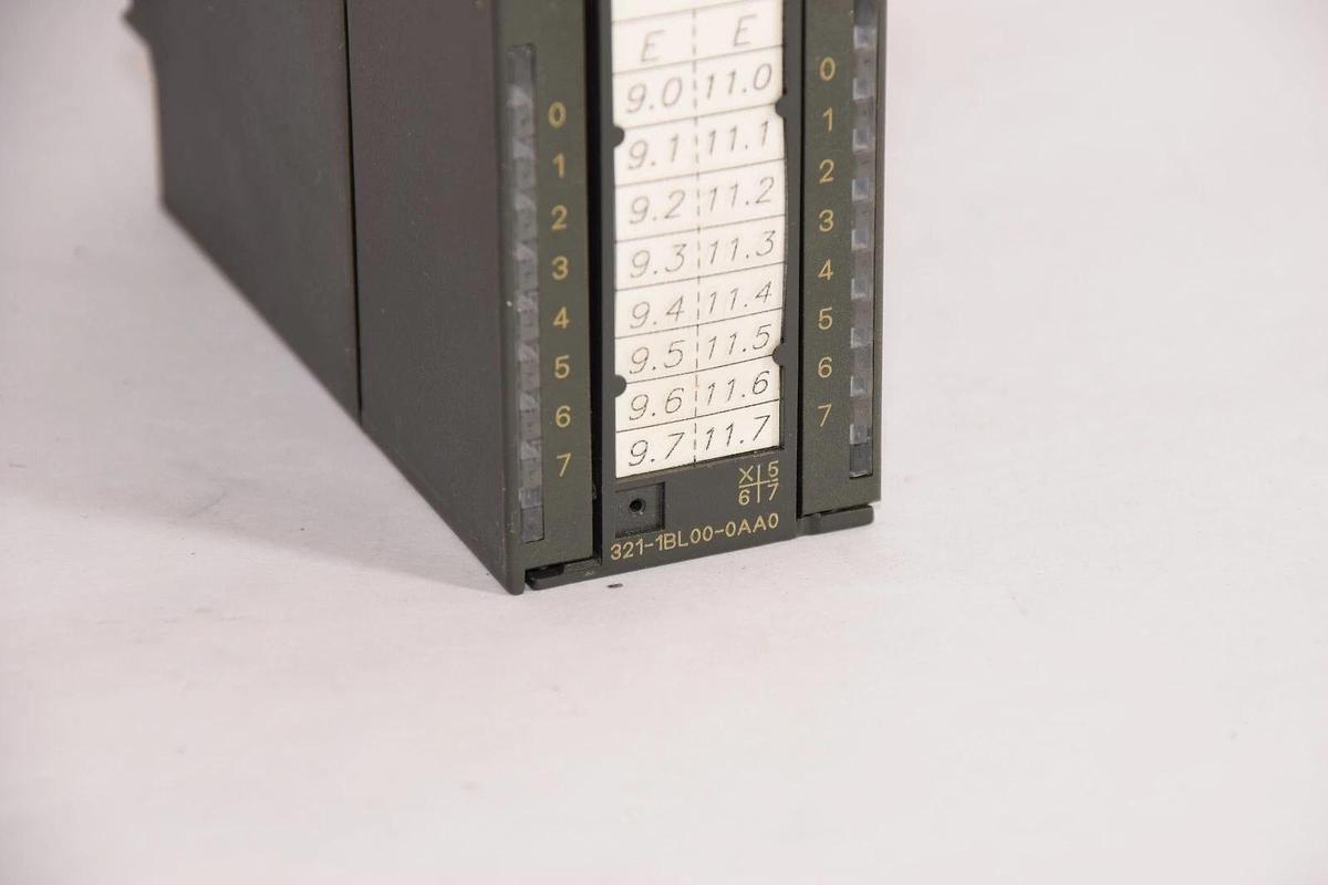 Used SIEMENS Simatic S7 Input Module  6ES7 321-1BL00-0AA0 6ES73211BL000AA0