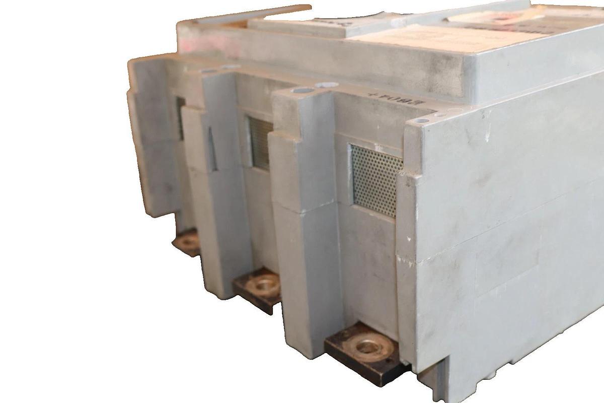 Refurbished GE General Electric Circuit Breaker Power Break 800A Amp TP88SSZ TR8S800