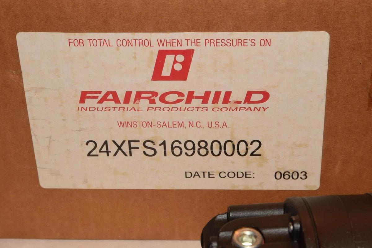 (New in box) FAIRCHILD 24XFS16980002 12-24 VDC 4-20MA / 1-5 VDC EB-18610-1