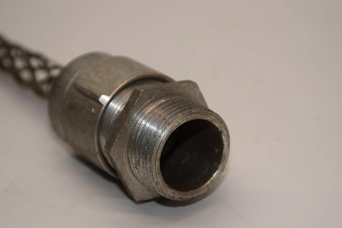 (NEW) PG813 PG 813 1" x 9" Strain Relief Grip Cord