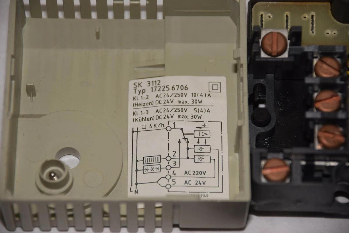 RITTAL SK 3112 SK3112 TEMPERATURE REGULATOR NEW