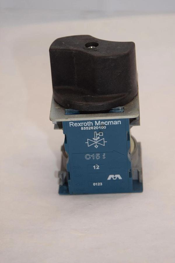 Used REXROTH 5352620100 Bistable 3-Way Valve