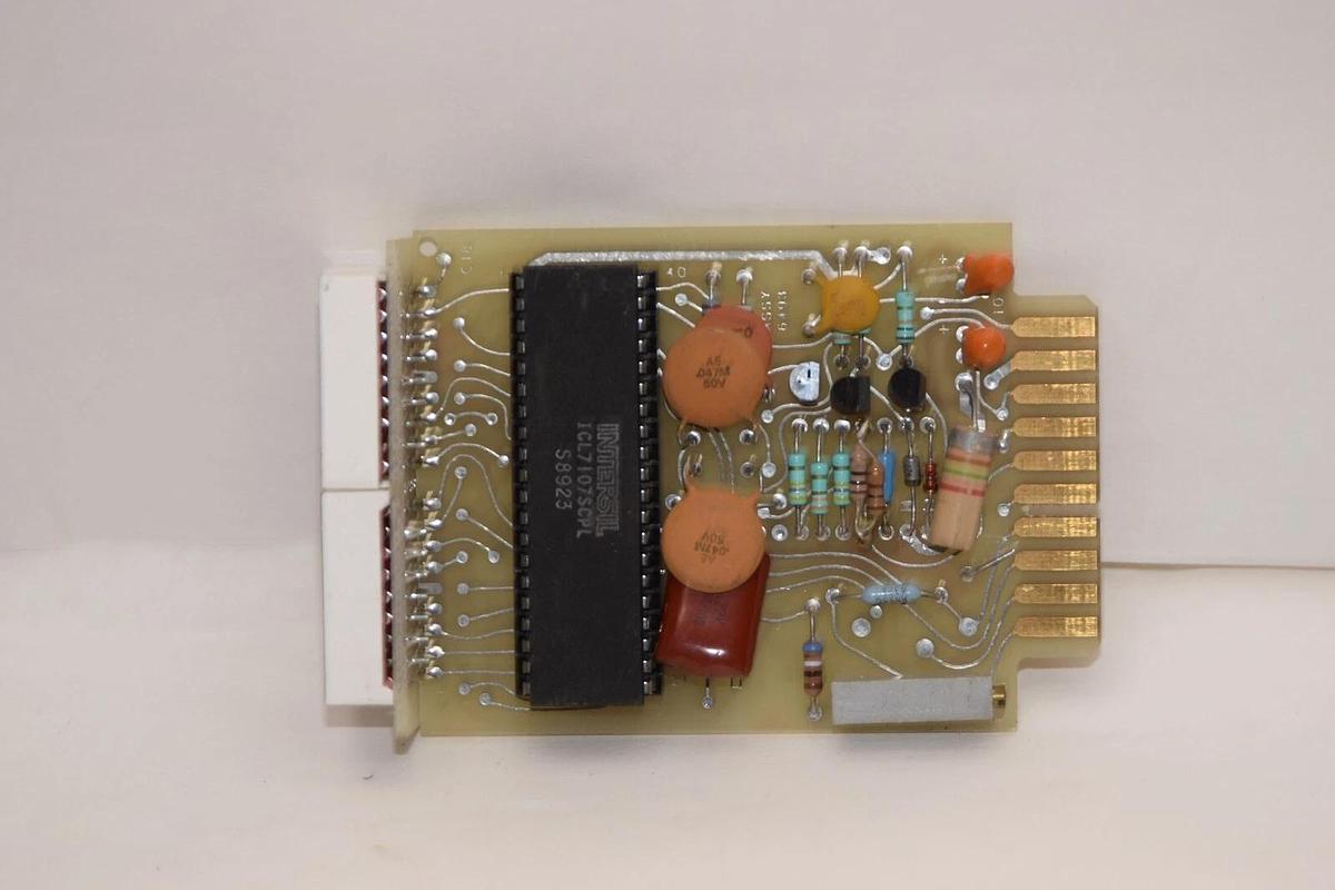 Used PCC1V0 3488 PC 649 I-E Control Board