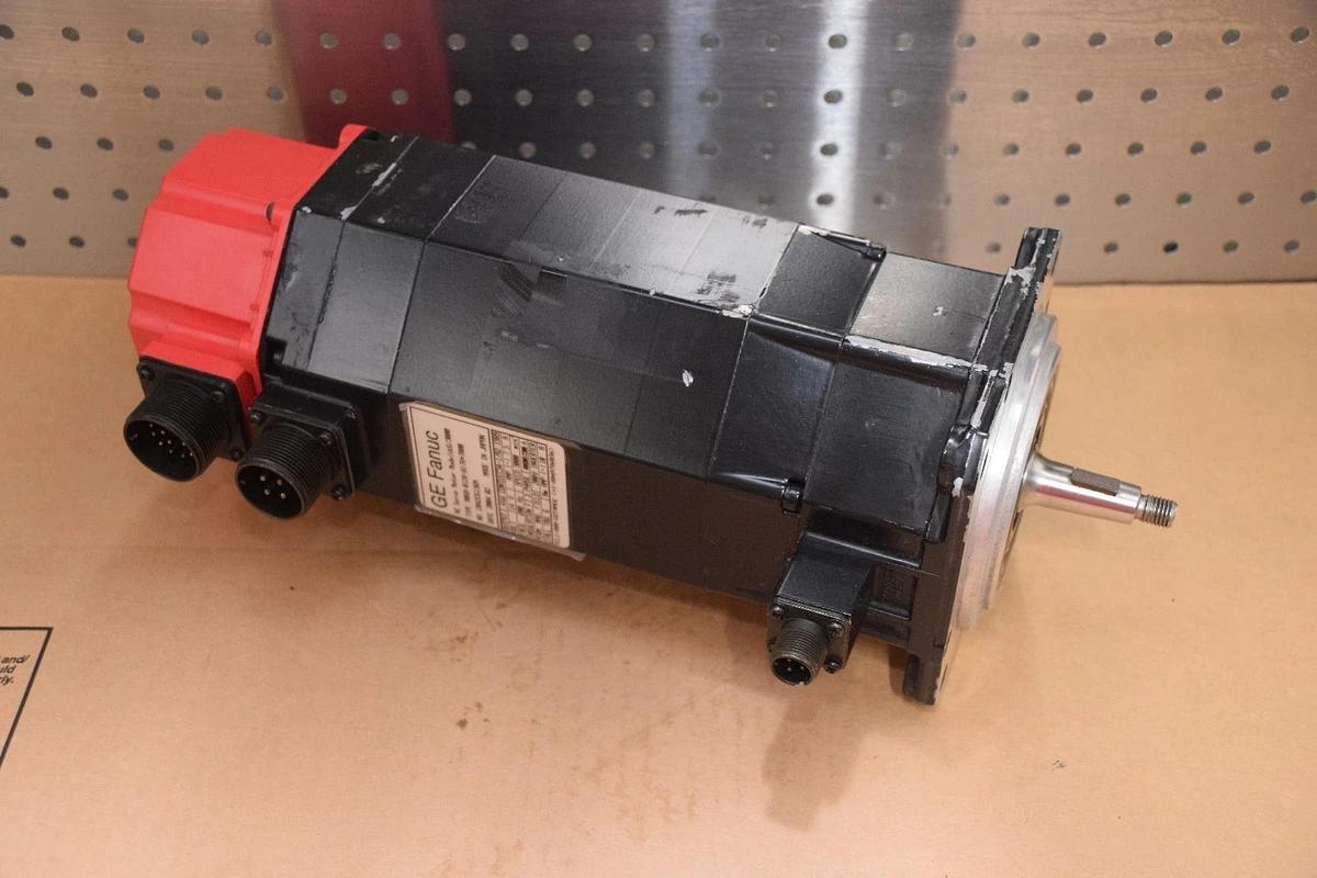 FANUC servo Motor A06B-0128-B176 #7000 w/ PulseCoder A860-0360-V511 (New)