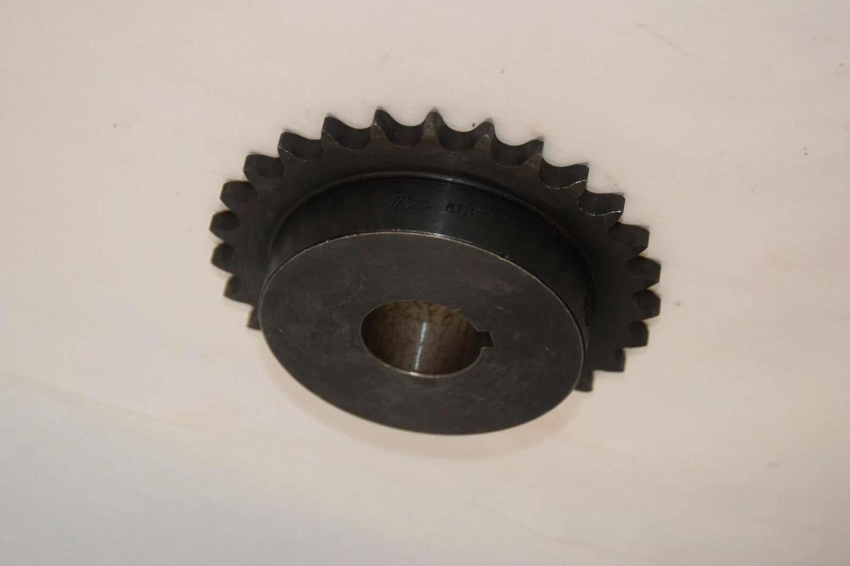 (NEW) MARTIN 40B27 1-3/16 1-3/16" Bore 27 Teeth Sprocket