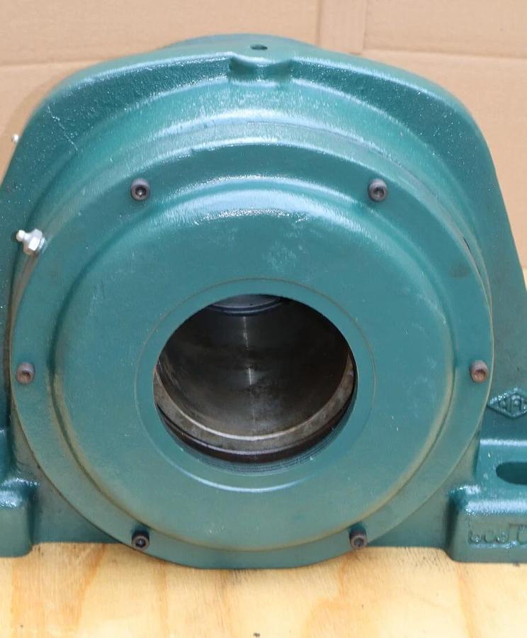 Rex 4 Bolt Pillow Block Bearing Housing BMPS-5415F 4-15/16" 50507810 90557 NOS