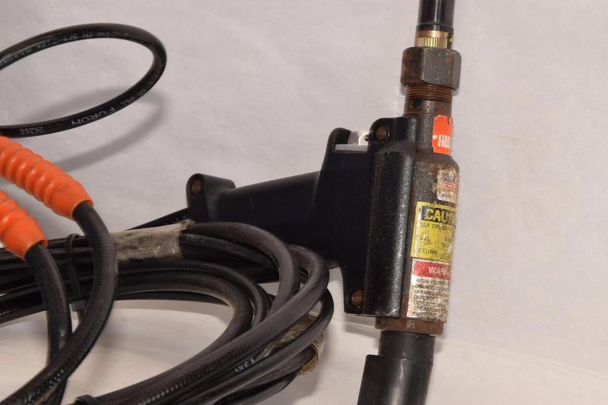 Used HUCK 942 Powerig Hydraulic Unit with HUCK Riveter gun 99-2737 tip