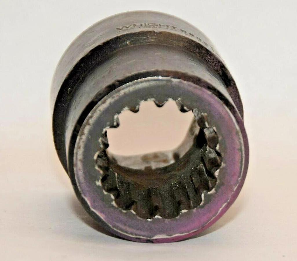 Used WRIGHT TOOL 6 Point Spline Drive Impact Socket  5852 1-5/8"