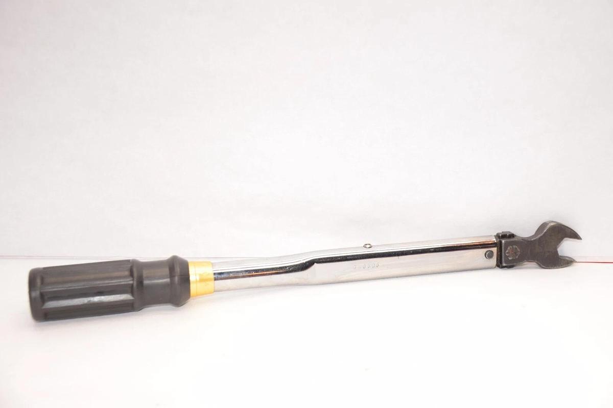 Used STURTEVANT RICHMONT 9/16" Head CCM75 FT-LBS Torque Wrench / Driver