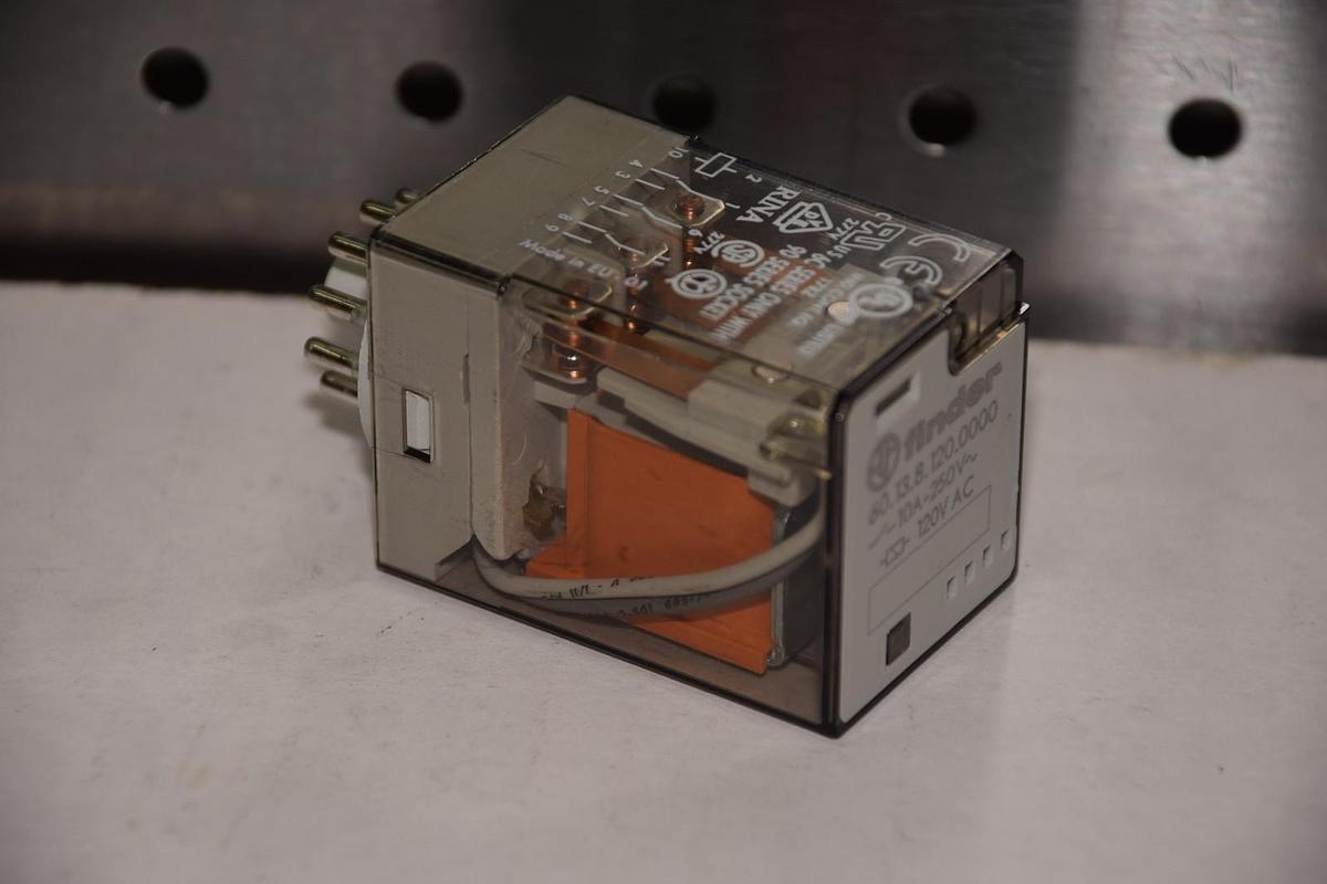 FINDER 60.13.8.120.0000 601381200000 10A 250V 120VAC RELAY NEW