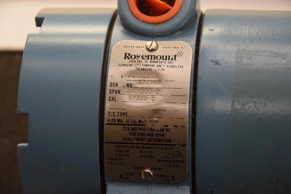 ROSEMOUNT 0444TJ1U1C2NA 0 TO 300 DEG. CELSIUS TYPE J TEMP. TRANSMITTER NEW