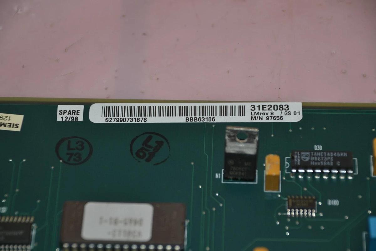 Used SIEMENS S30810-Q2474-X100-8 RK/9809 31E2083 CIRCUIT CARD BOARD
