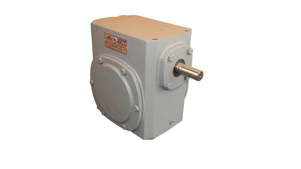 CLEVELAND GEAR BOX SPEED REDUCER M3211AAH30C-S TYPE IC RATIO 30:1 TYPE I (New)