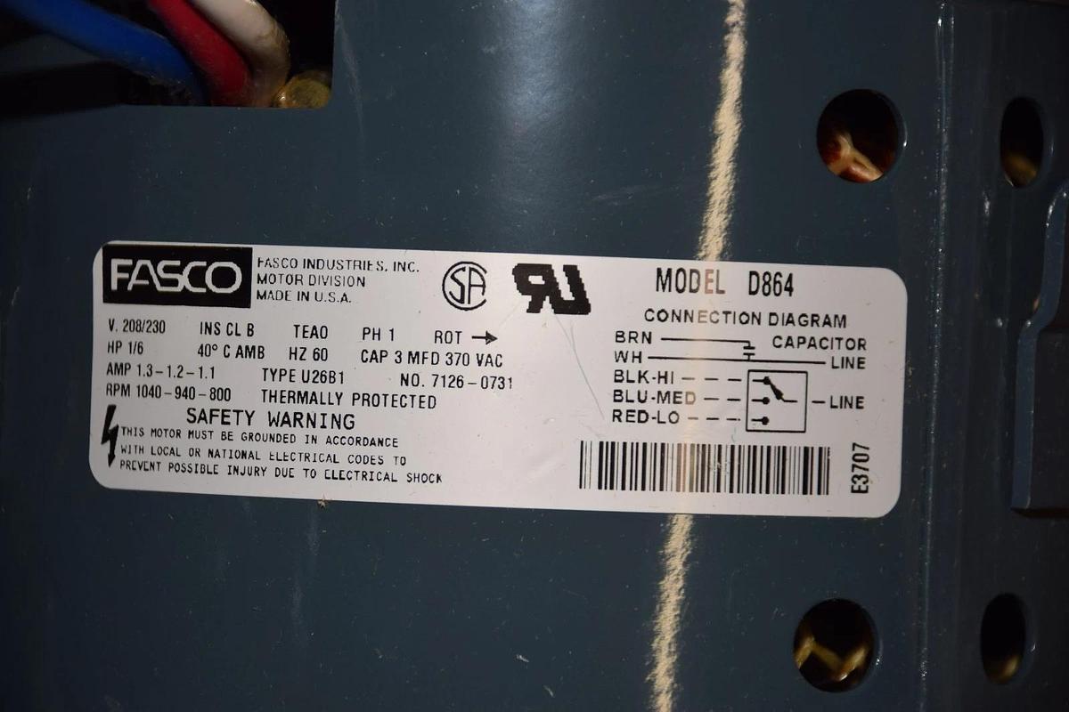 FASCO D864 1/6 HP 1.3-1.2-1.1 A 208/230V 60HZ 1040-940-800 RPM MOTOR NEW
