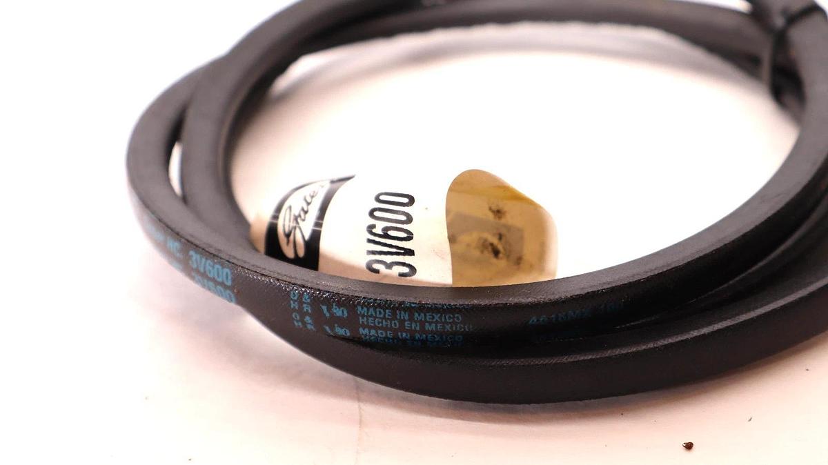 (NEW) GATES 3V600 , 9332-0600 Super HC V-Belt