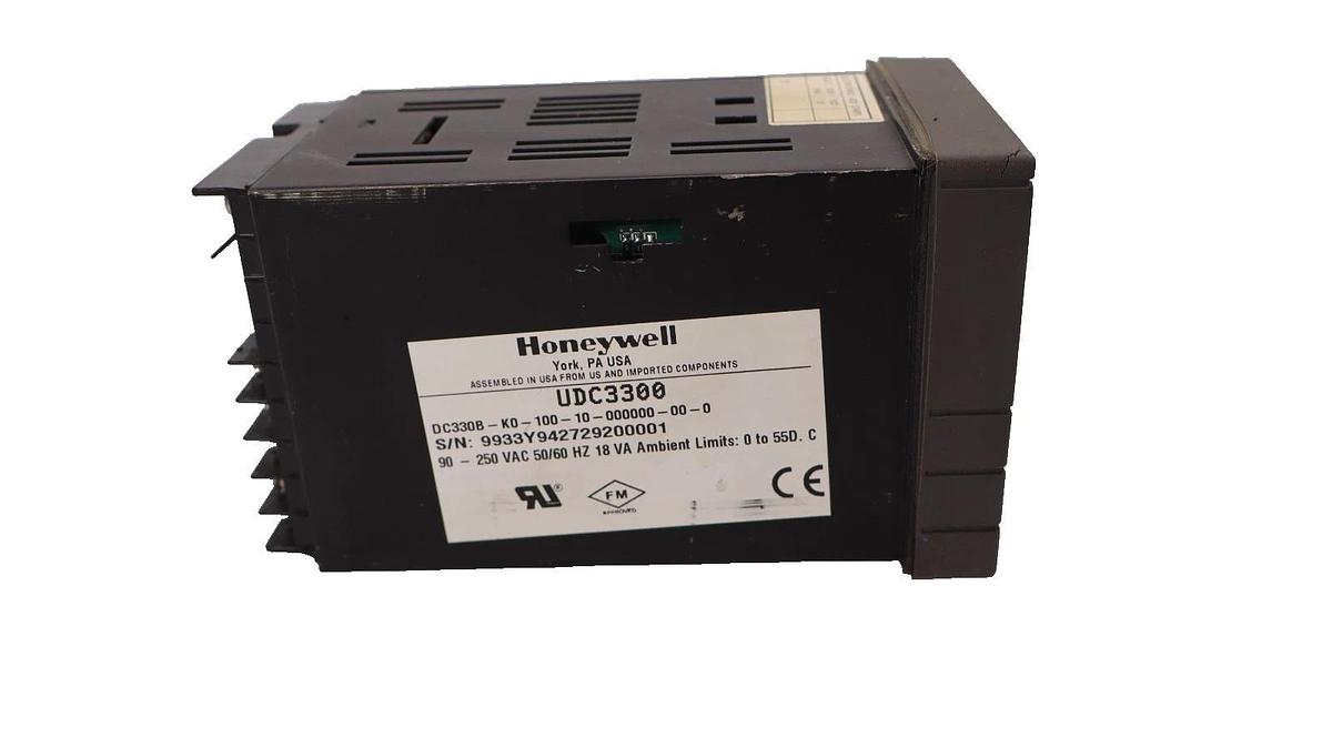 Used Honeywell Temperature Controller UDC3300 DC330B-K0-100-10-000000-00-0 (AS IS)