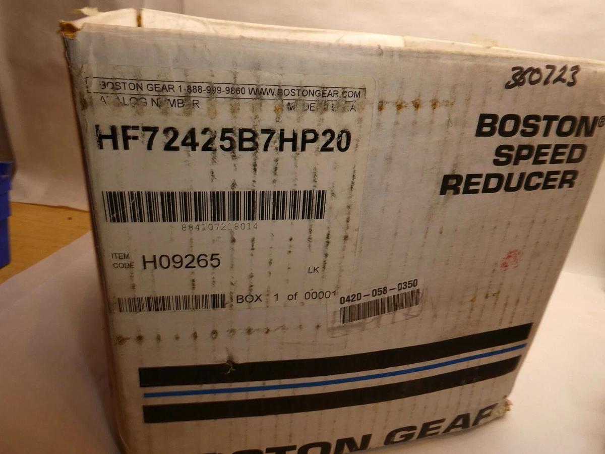 (NEW) BOSTON GEAR HF72425B7HP20 7/8" 1-1/4" 1.55Hp 25:1 Ratio Speed Reducer