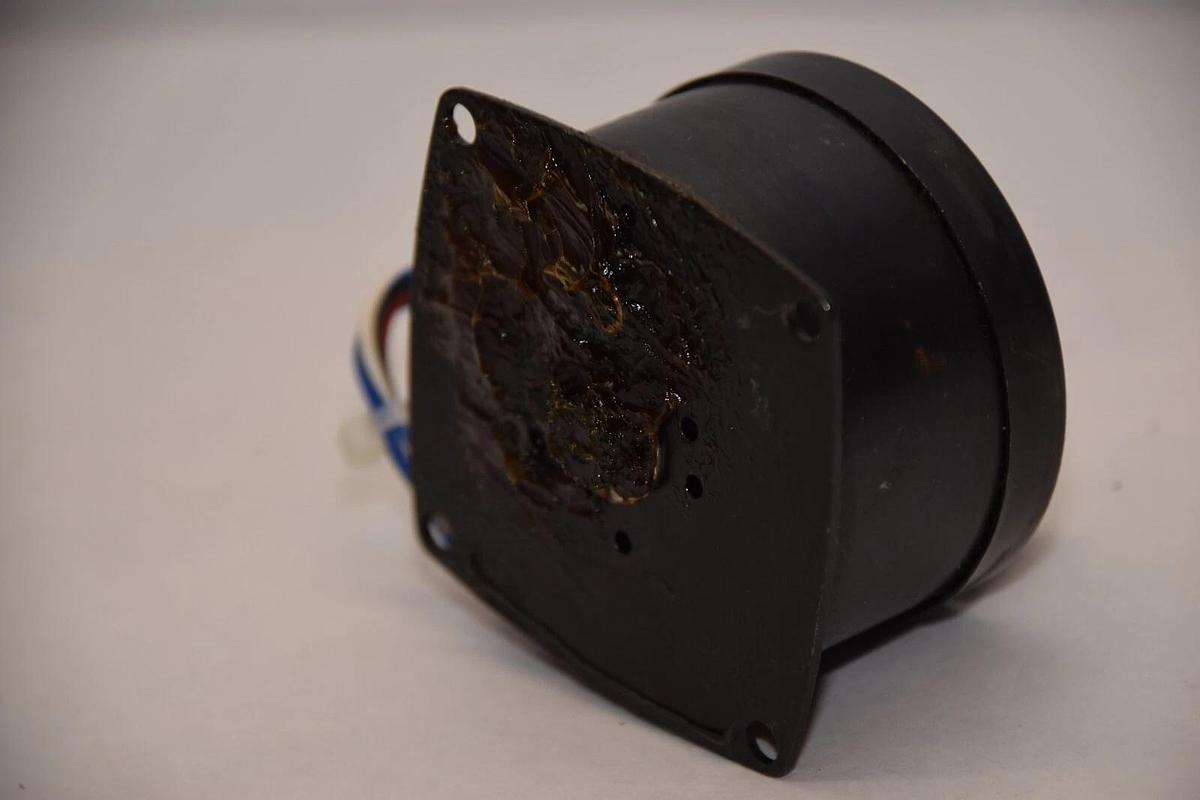 (NEW) HURST / NIDEC MOTOR CORP. PBS , 3208-009 12Vdc 8.5W Gear Motor