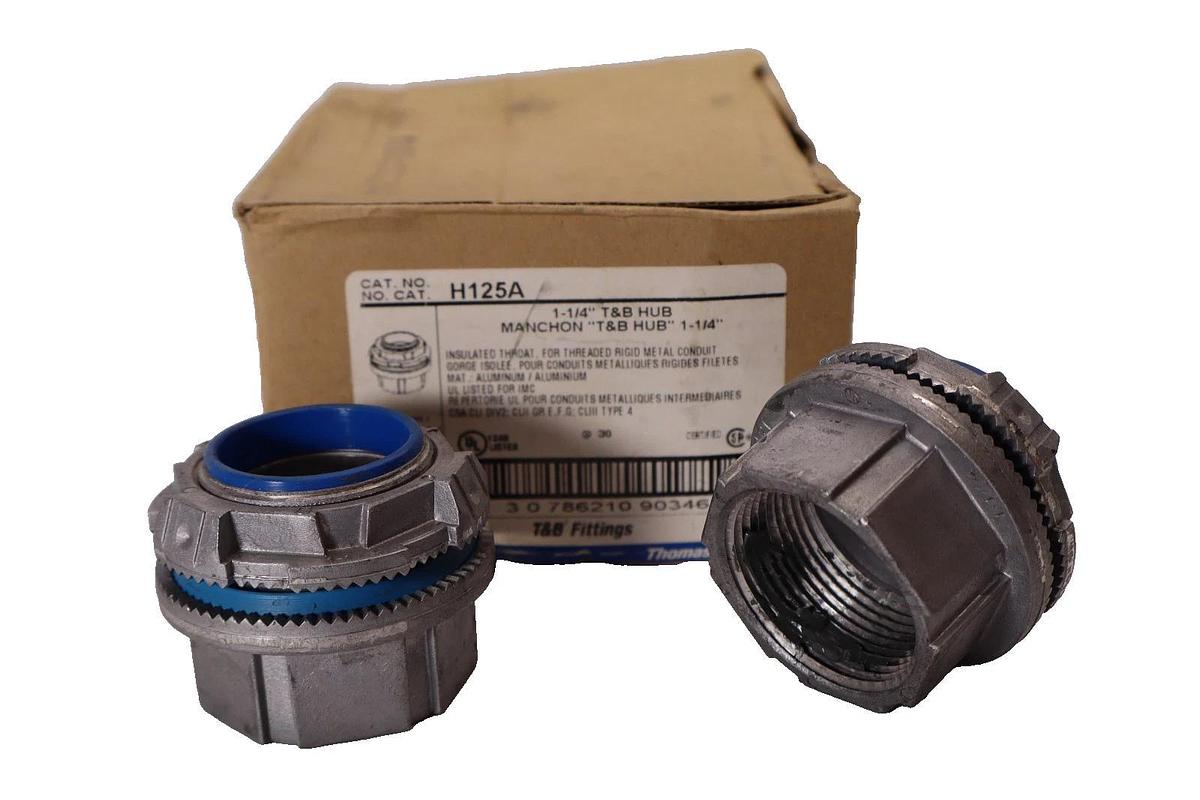 (4) T&B Thomas & Betts FITTINGS H125A 1-1/4" 1.25" Aluminum Conduit Hub NEW