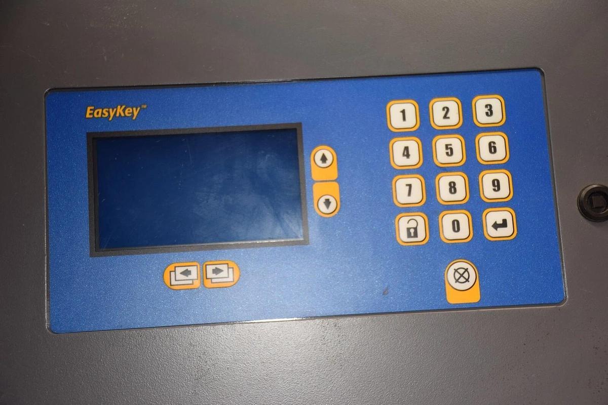 Used Graco Easykey 255767 Display Keypad Operator Interface in Wiegmann Enclosure