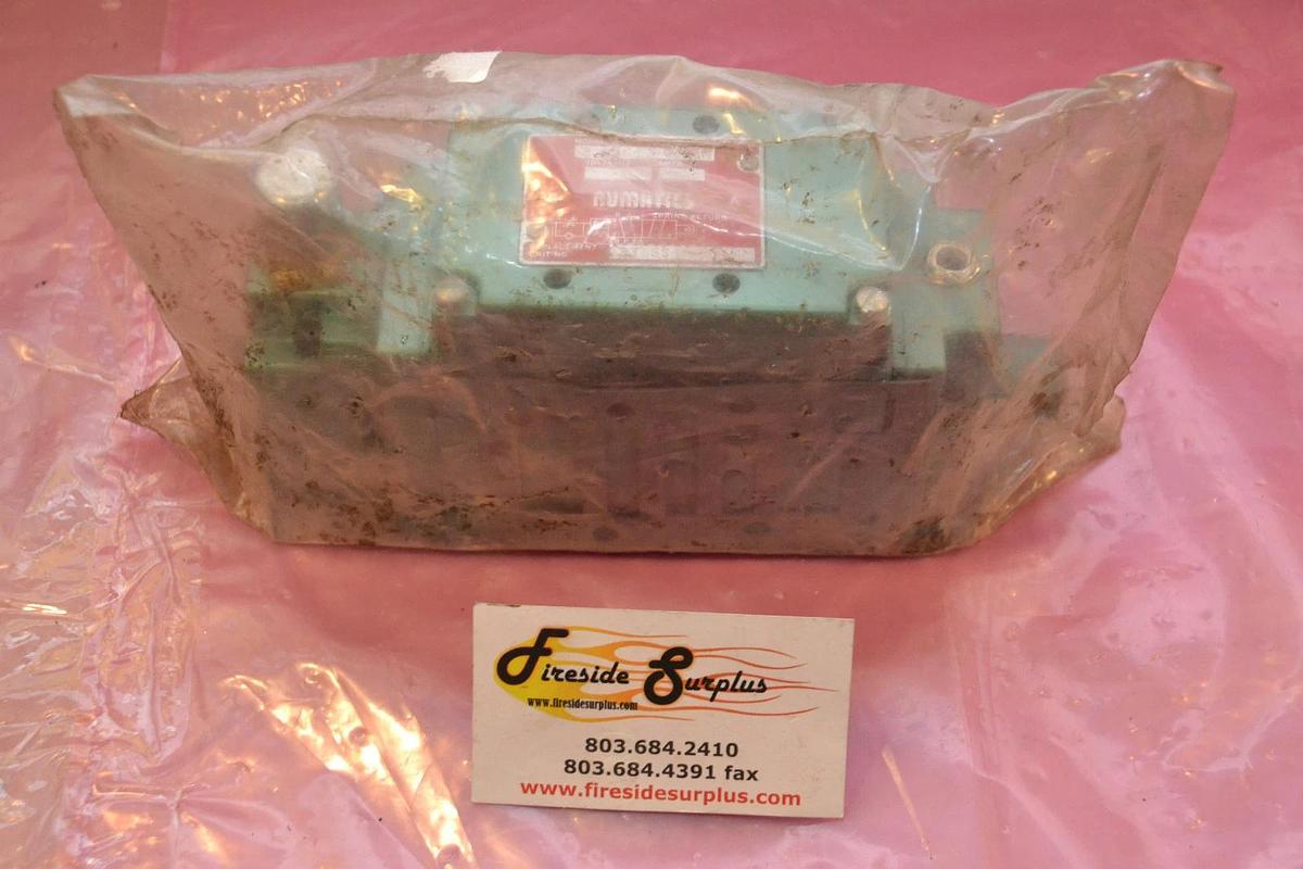 NUMATICS VALVE 3TSS4 0014M 3TSS40014M 33TSS4000014M NEW