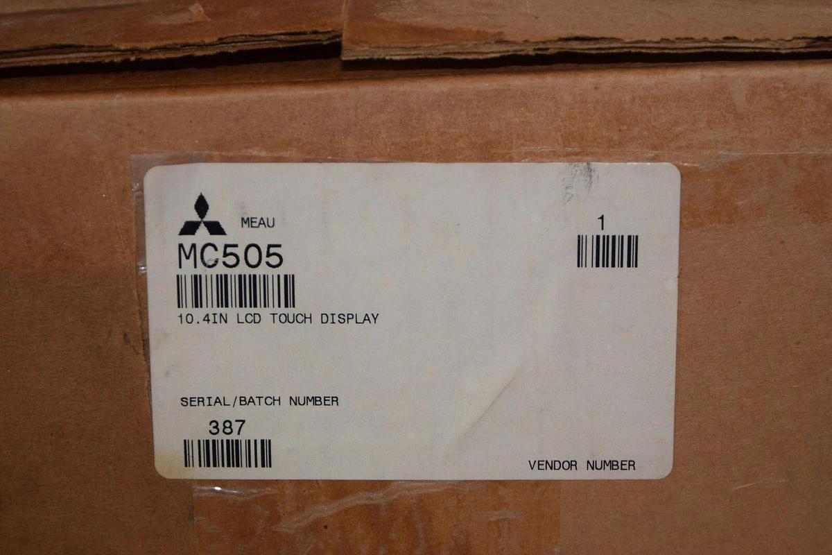 (NEW) MITSUBHISHI MC505 10.4" LCD Touch Screen Display Monitor