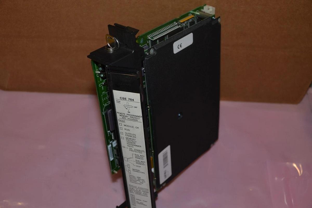 GE FANUC IC697CSE784 JB IC697CSE784-JB STATE LOGIC CPU W/512K 44A731463-001R01
