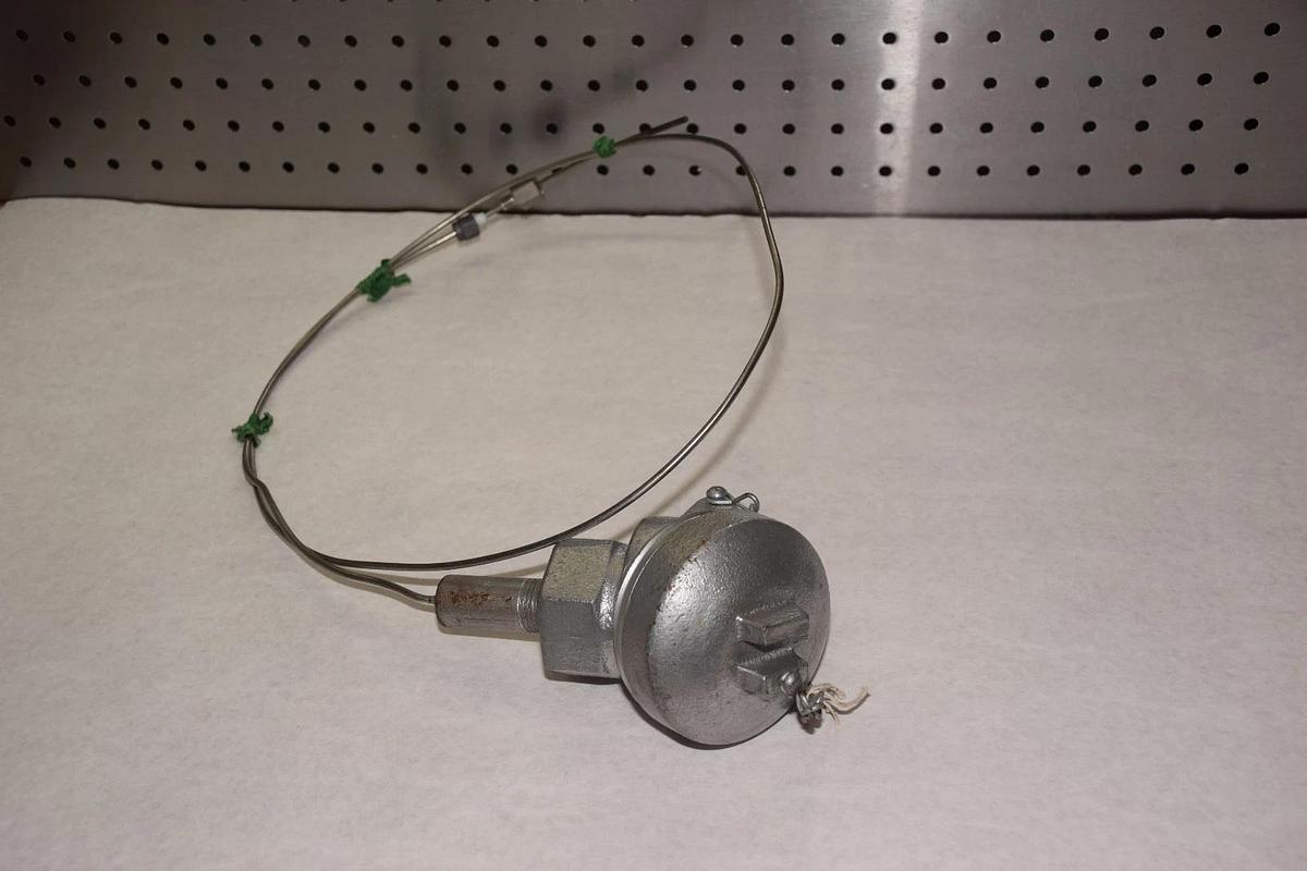 (New) No Name Thermocouple Temperature Sensor 0031