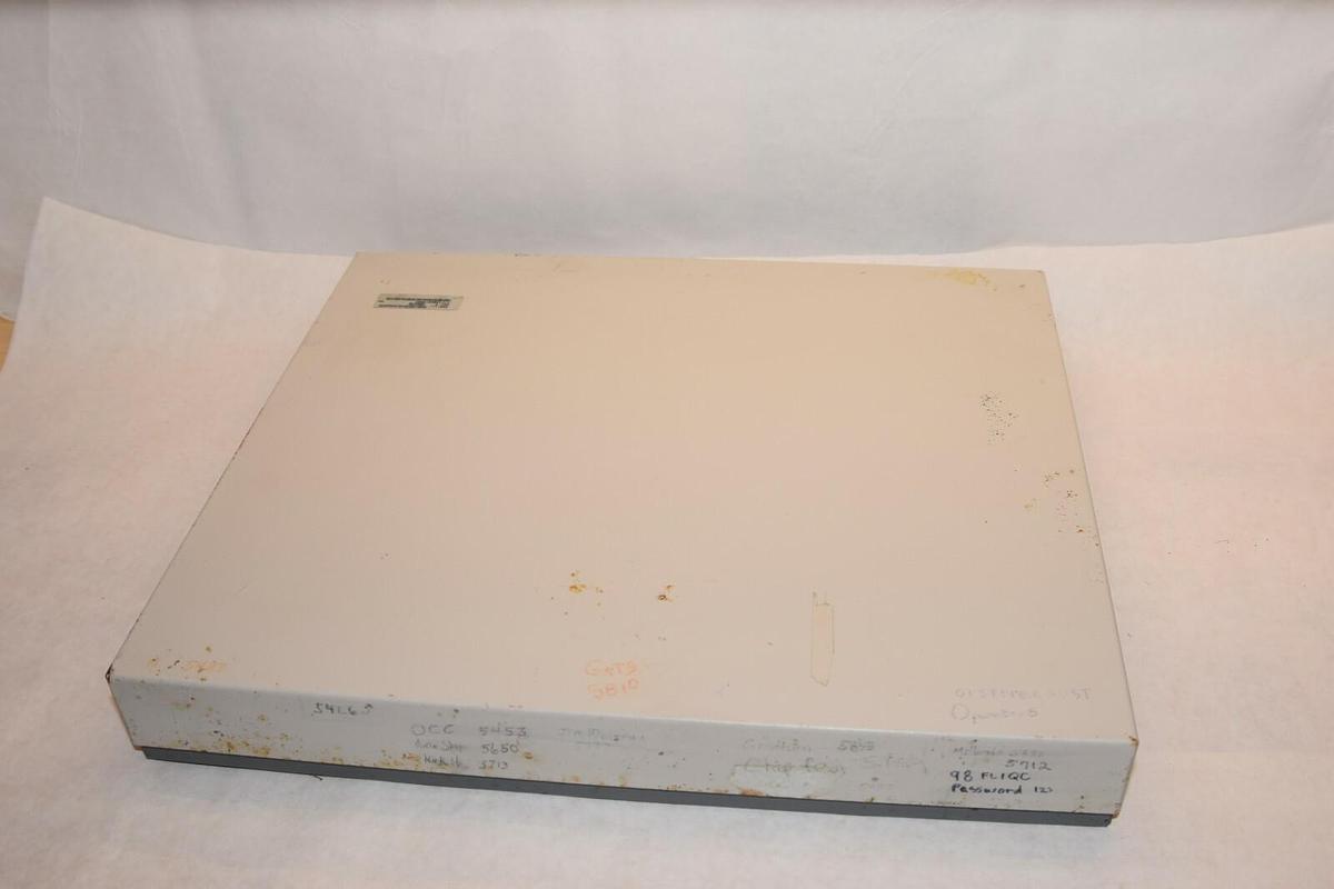 Used FOXBORO P0911VJ GCIO WO/TS WP20/30 I/A Series Table Top Interface