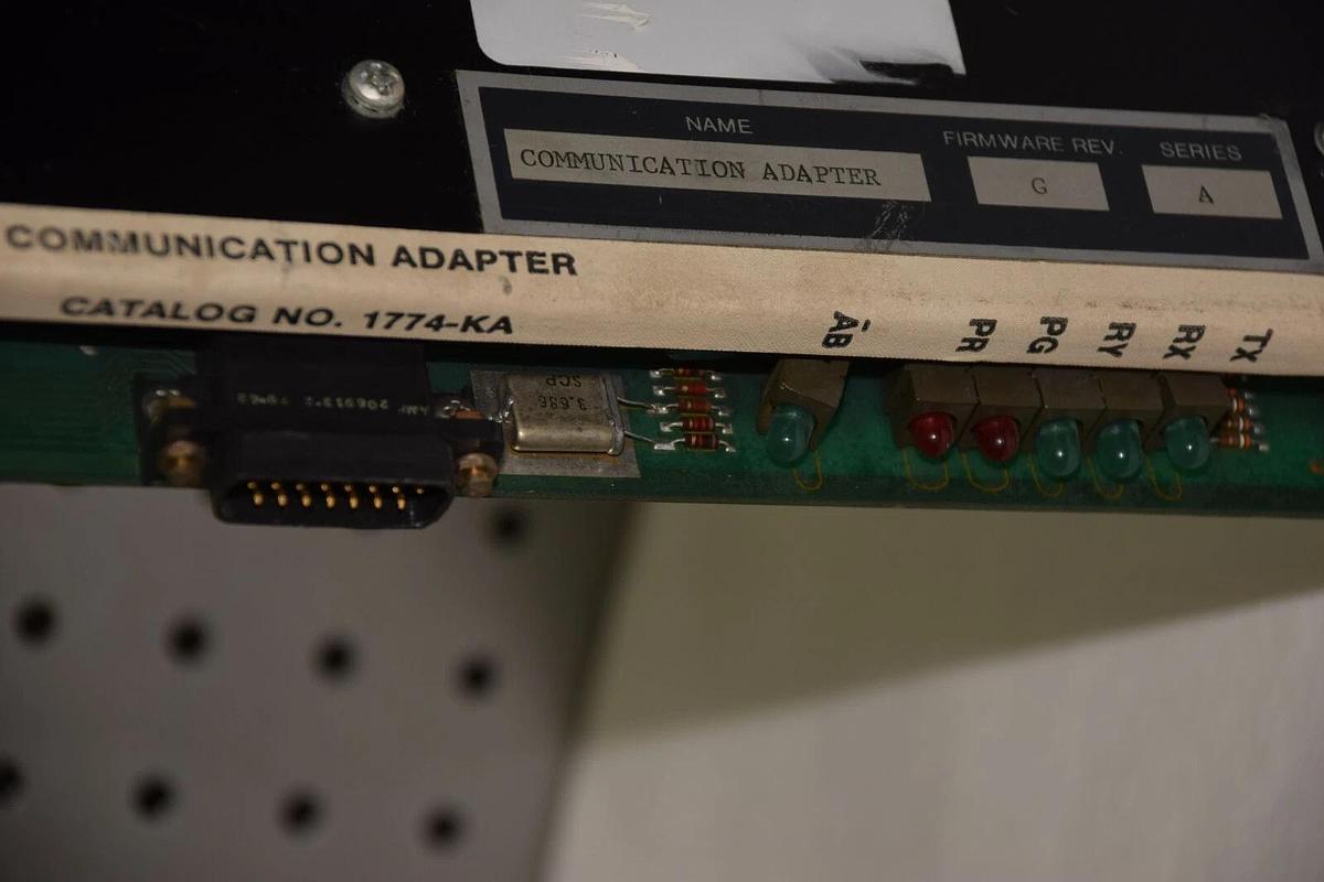 Used ALLEN BRADLEY 1774-KA 1774KA SERIES A COMMUNICATIONS ADAPTER