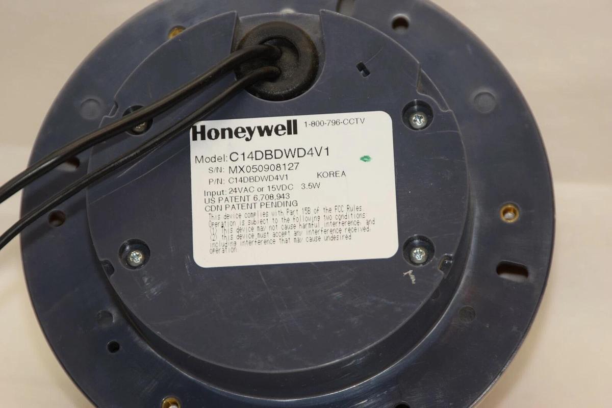 Used HONEYWELL C14DBDWD4V1 24Vac 15Vdc 3.5W Dome Camera