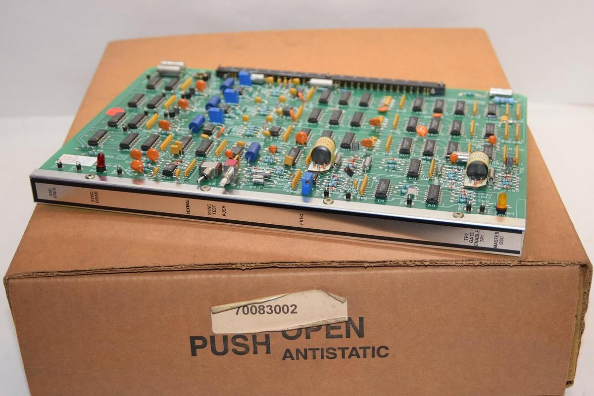 (NEW) EMERSON / LIEBERT 70083002/12/21 TP2 Gate TP1 Master OSC Control Module