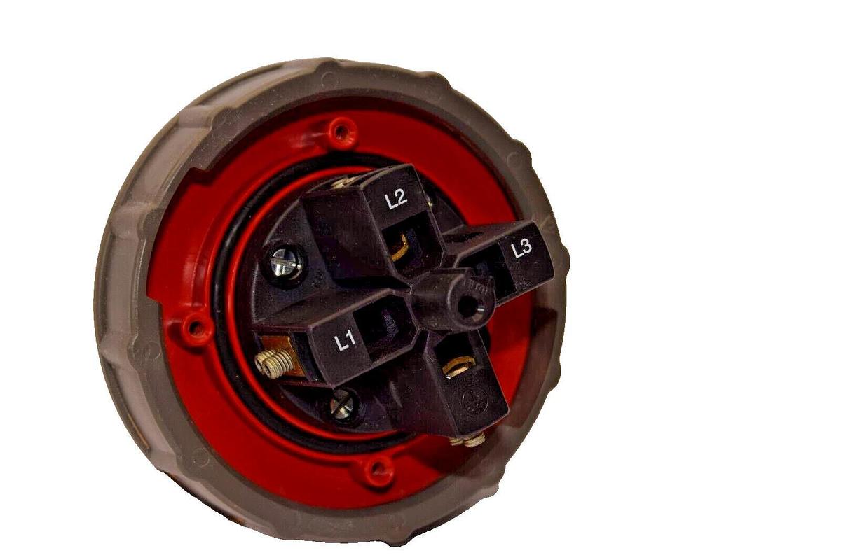 Used PASS & SEYMOUR PS460P7-W , 3P4W 60A 3Ph 480Vac Watertight Plug