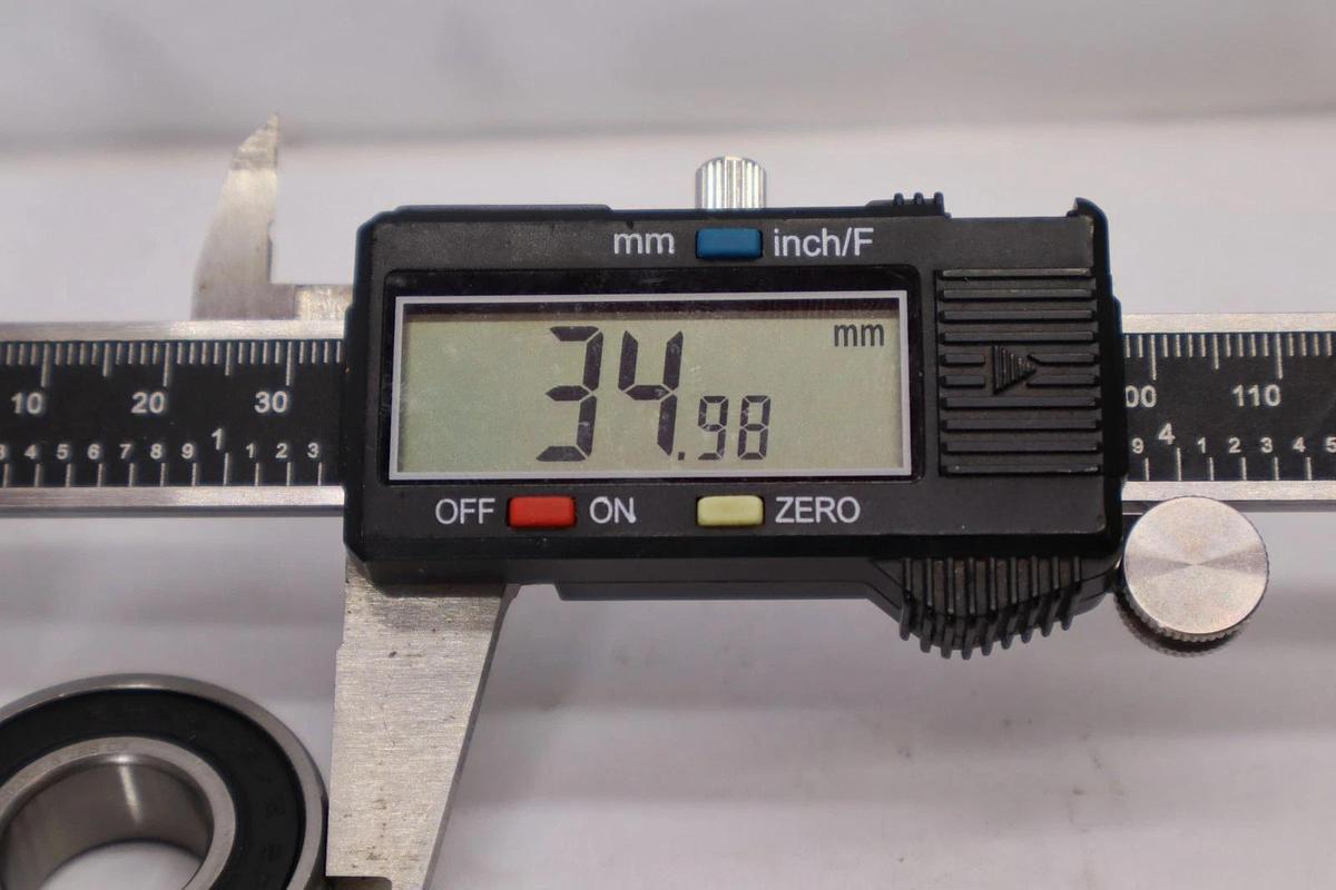 6202x5/8-2RSC3 6202x5/82RSC3 6202x5/82R3 Bearing (New - Lot of 4)