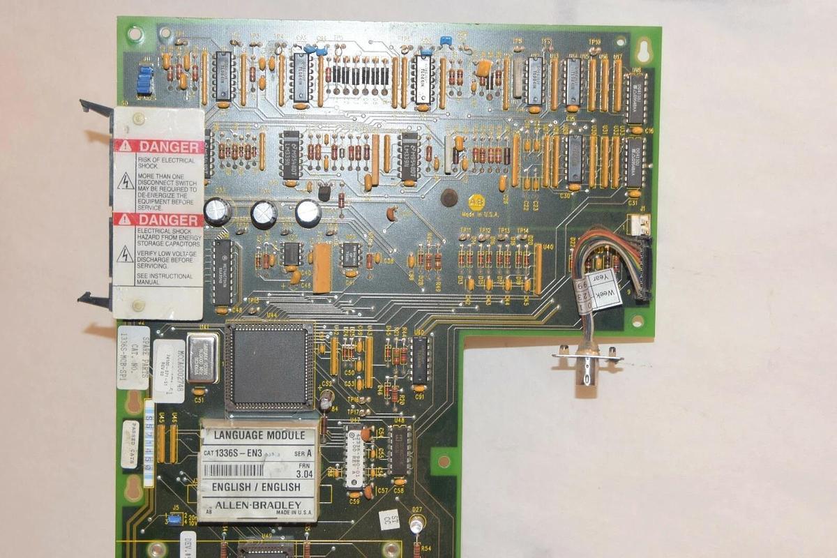 Used ALLEN BRADLEY 1336S-MCB-SP1 1336SMCBSP1 w/language module 1336S-EN3 Drive Board