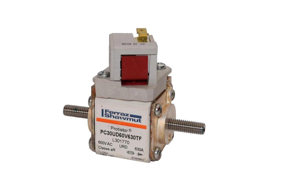 Used Ferraz Shawmut PC30UD60V630TF 630A 600V Protistor Fuse
