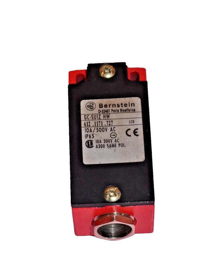 Used BERNSTEIN LIMIT SWITCH GC-SU1Z HW GC SU1Z GCSU1ZHW 612.1171.727 10A 500V AC