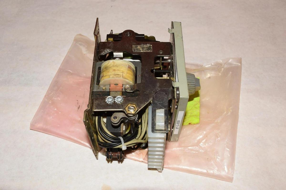 Refurbished DANAHER CONTROLS, EAGLE SIGNAL MICROFLEX Counter HZ40A617  57-12-2020