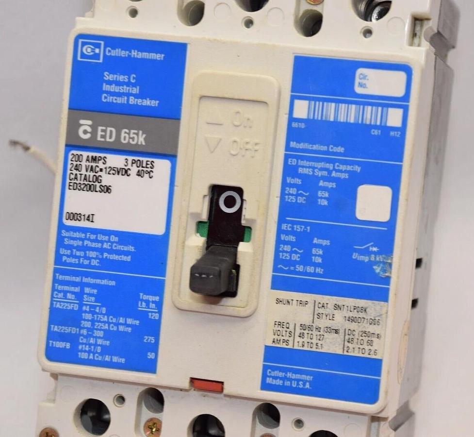 Used CUTLER HAMMER Ser C Industrial Circuit Breaker ED3200LS06 200 Amp 200a 240v 3p