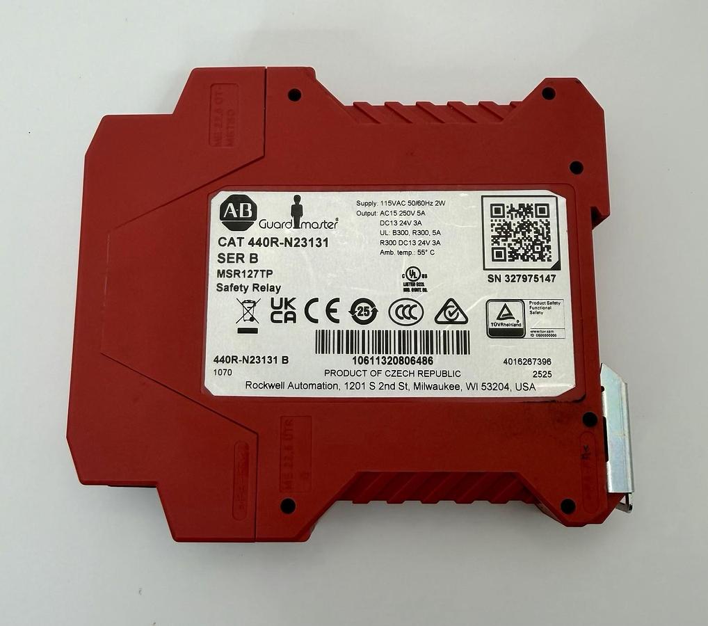 Used Allen Bradley AB Guard Master MatGuard 440F-C28011