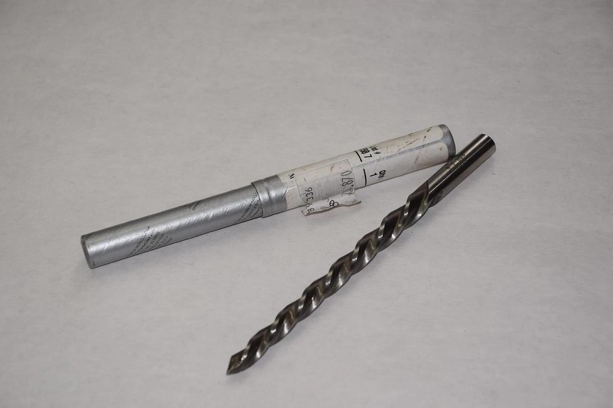 NO NAME #558 HSS HIGH SPEED HELICAL FLUTE TAPER PIN REAMER NEW