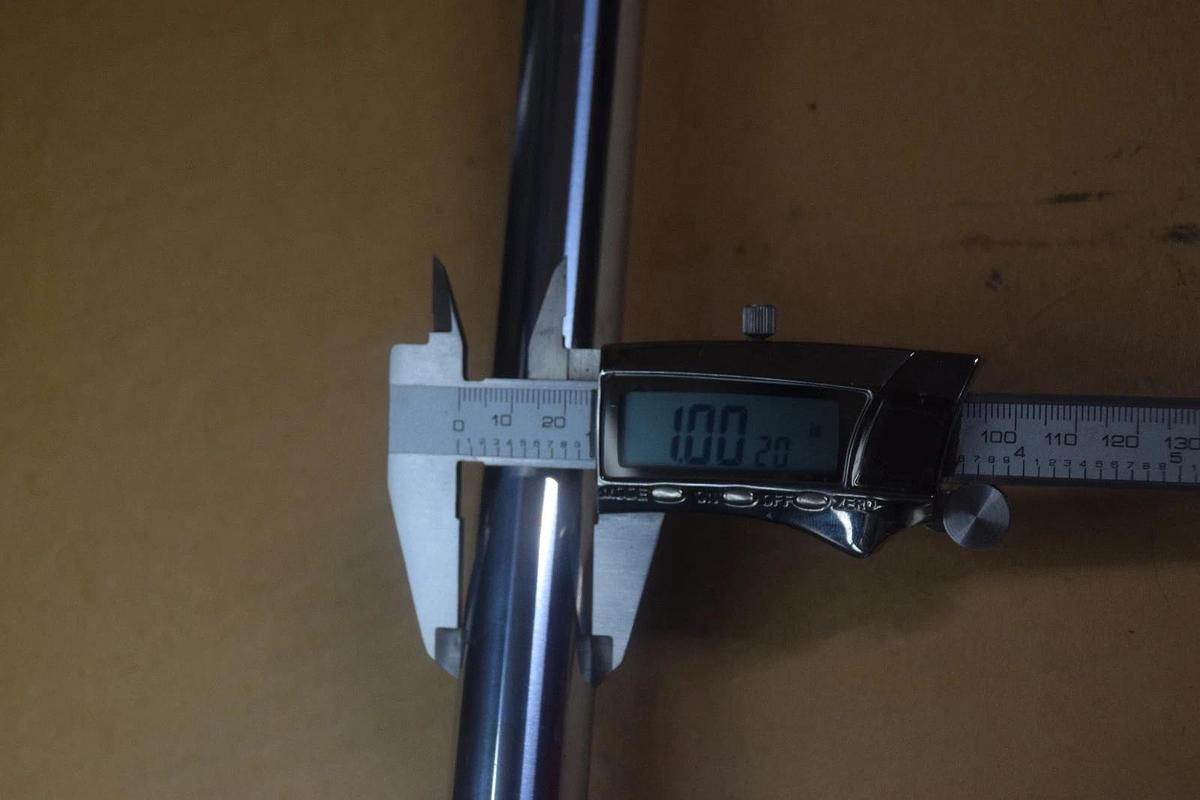 Hydraulic Cylinder 1" Rod 8" stroke 2 Ports 1/2in Overall Length 29" New