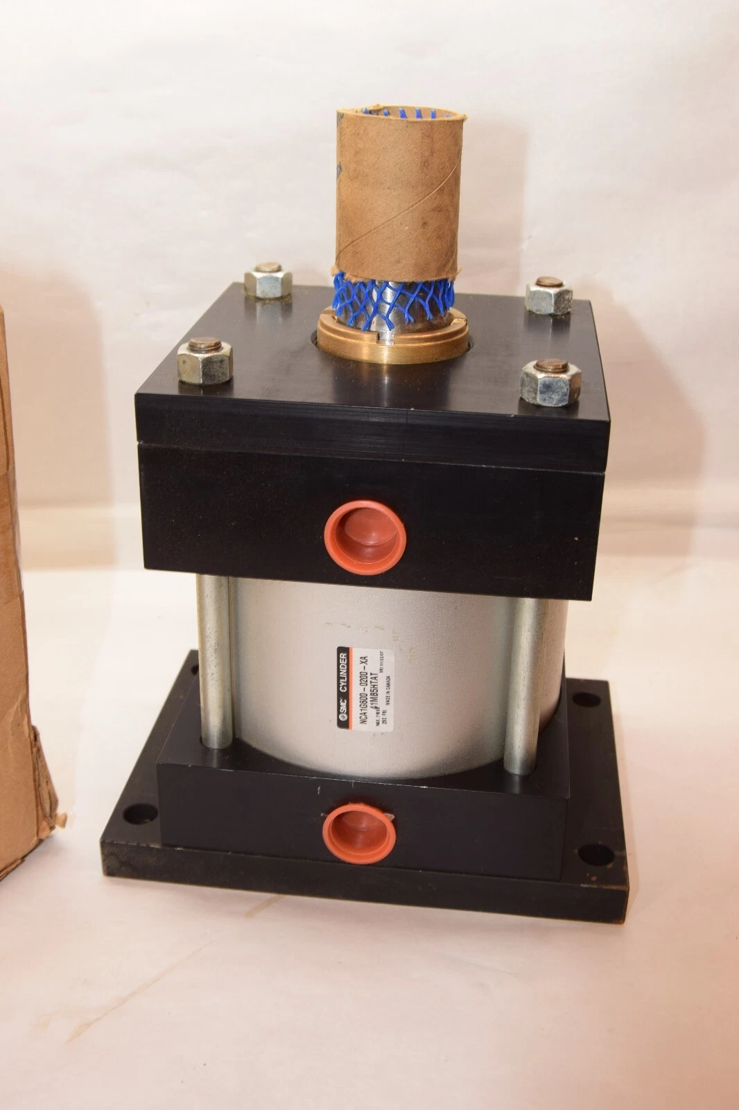 (NEW) SMC NCA1G600-0200-XA , NCA1G600-0200-XA41MB5HTAT 250psi Cylinder