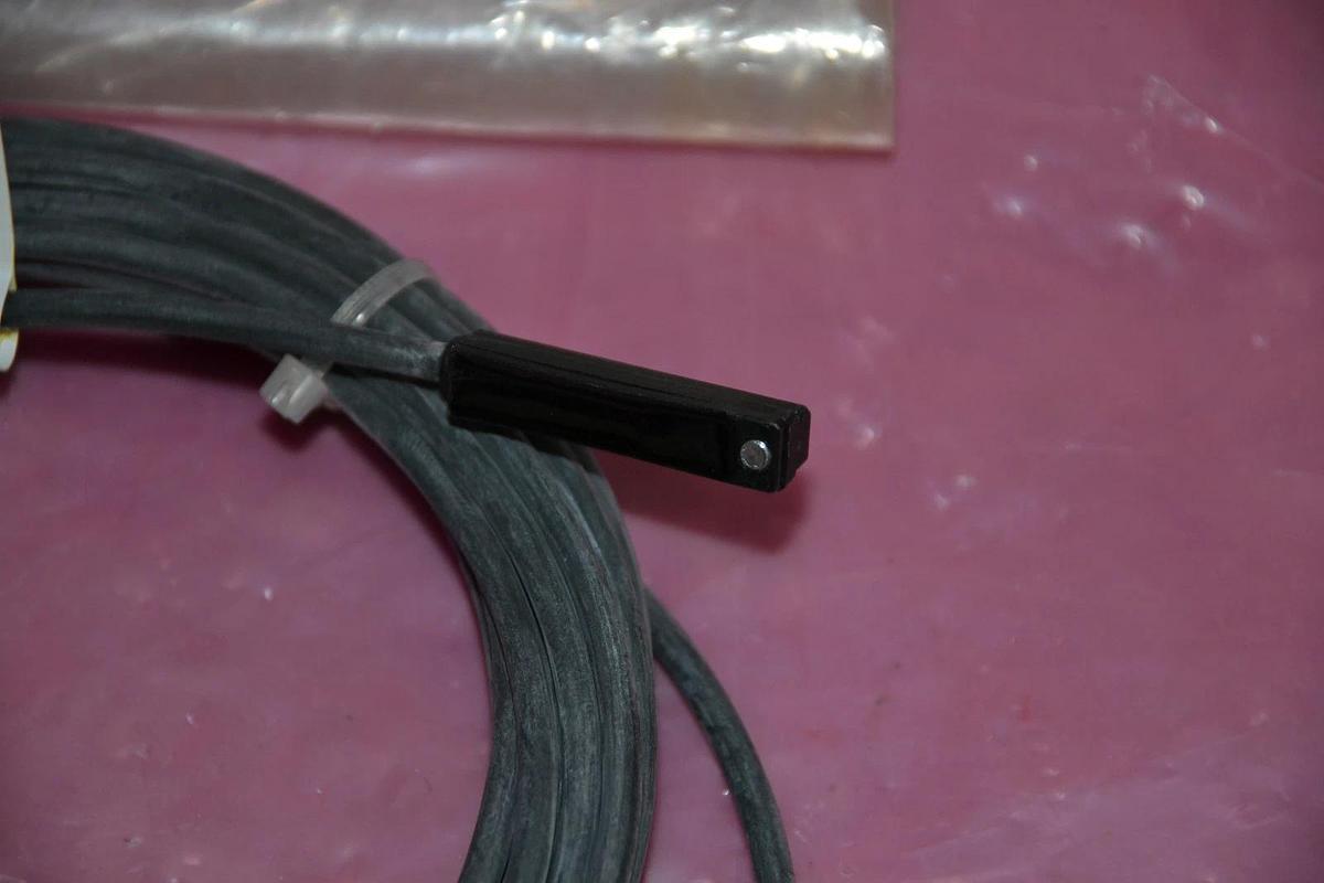 BALLUFF SENSOR BMF 306K-PS-C-2-PU-05 BMF306K PS C 2 PU 05 BMF306KPSC2PU05 NEW