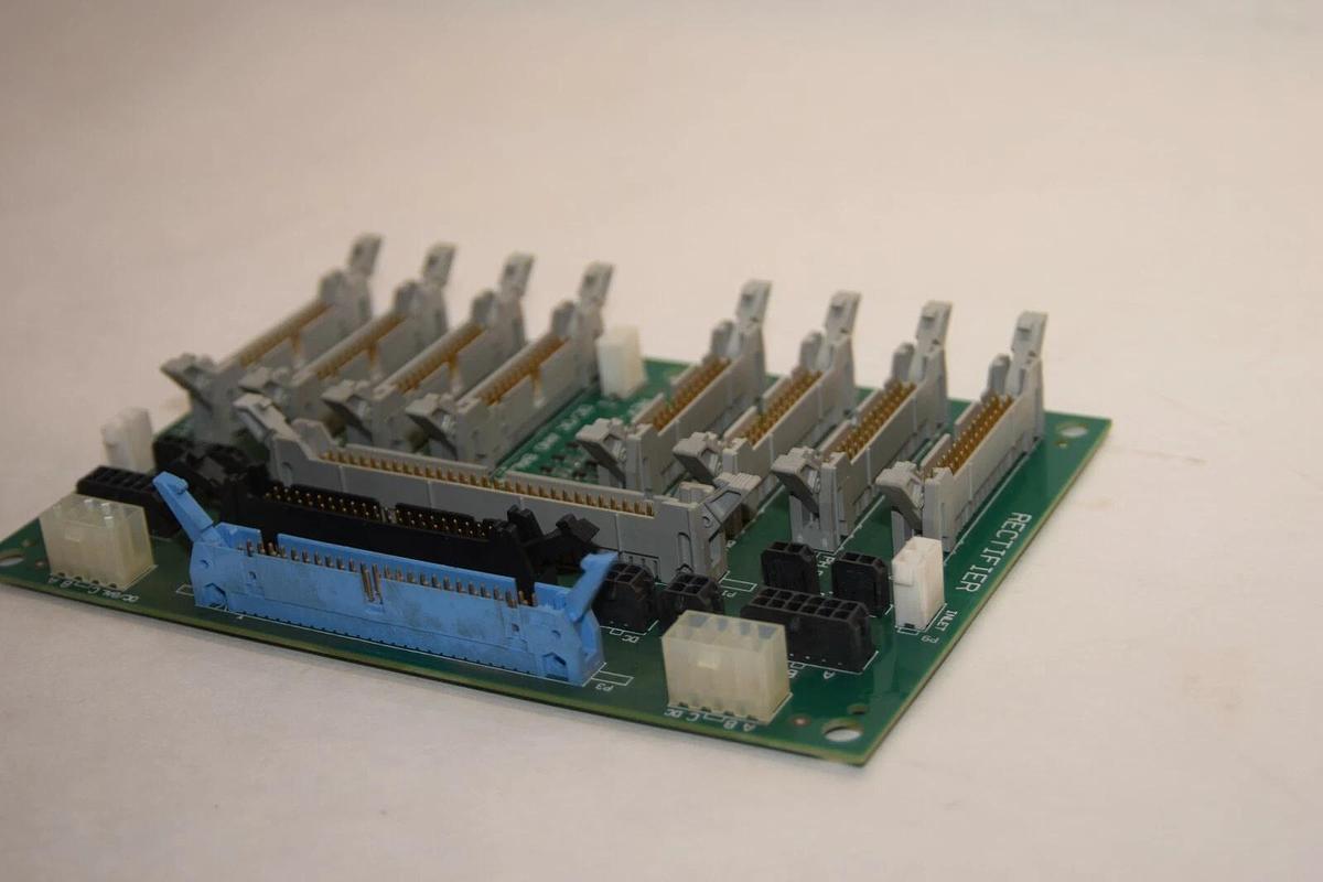 Used EMERSON / LIEBERT 418661G-1 418661G1 Rev 2 DC/DC and Balancer Circuit Board