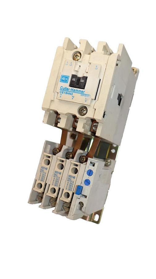 Used Cutler-Hammer Eaton Starter CE15HN3 C306GN3 660V 60A 60 Amp 120v Coil H2014B