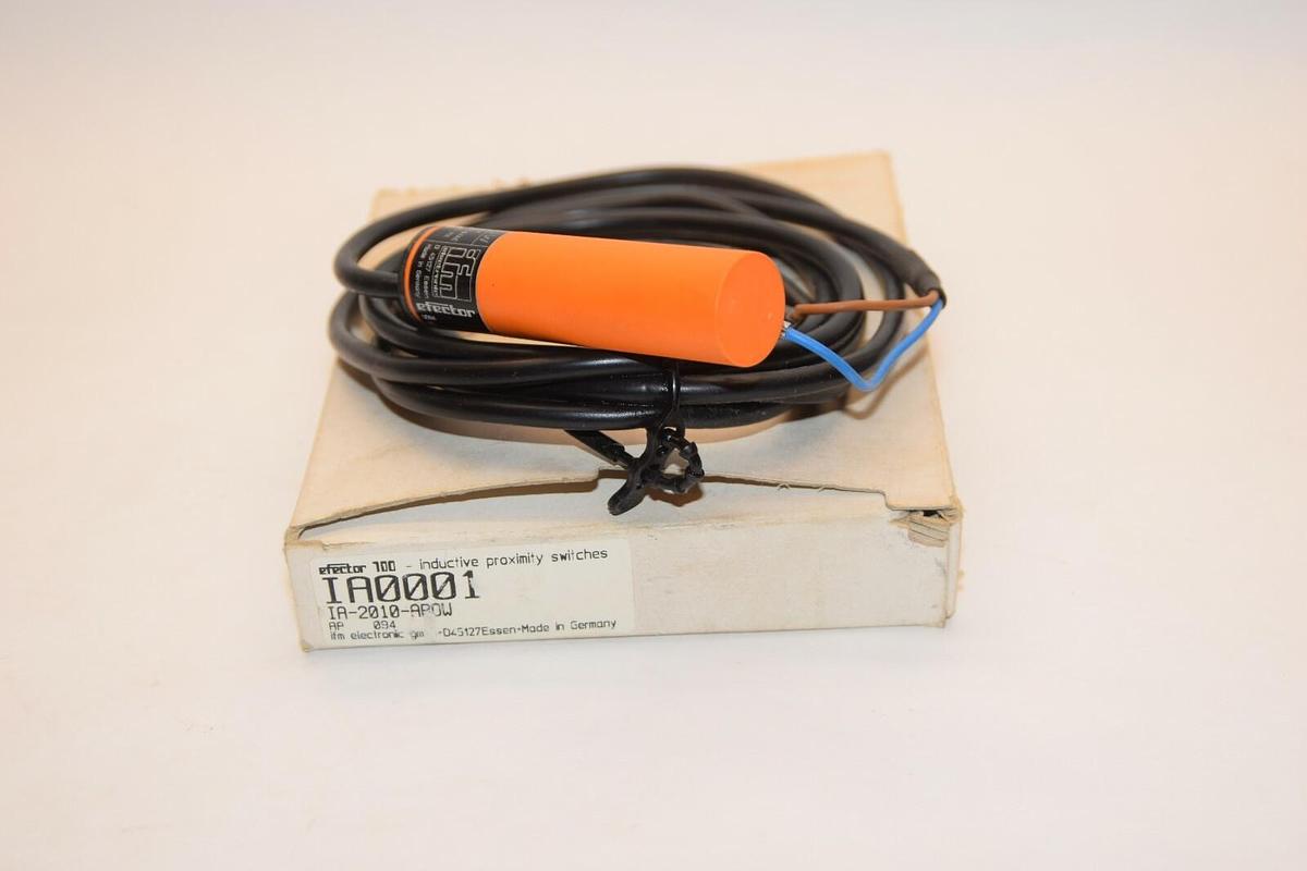 (NEW) EFECTOR IFM IA0001 IA-2010-AB0W 10MM 20/250Vac Inductive Proximity Switch