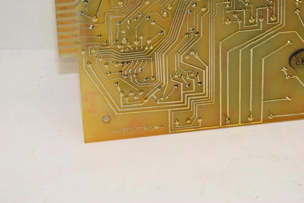 Used EXIDE 118 302 232 B SM-4 101072124 Module Board